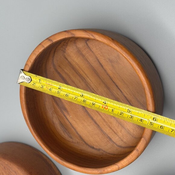 Vintage Teak Wood Salad Bowls Thailand Set of 4 Mid Century Serving Bowls - Picture 10 of 10